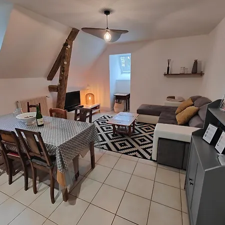 Authentique De Charme - Acces Direct Voie Verte Au Coeur De La Suisse Normande Apartamento Thury-Harcourt-le-Hom