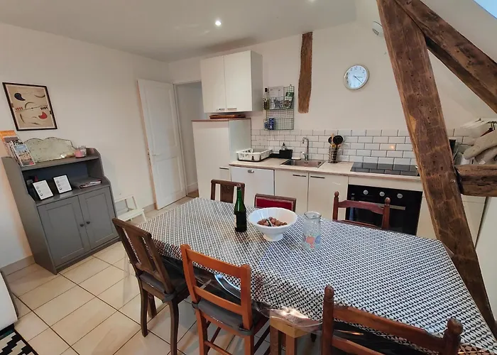 Authentique De Charme - Acces Direct Voie Verte Au Coeur De La Suisse Normande Apartamento