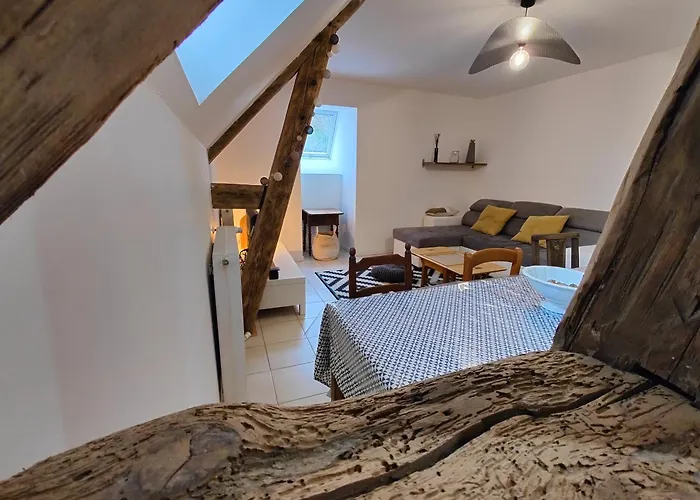 Authentique De Charme - Acces Direct Voie Verte Au Coeur De La Suisse Normande *